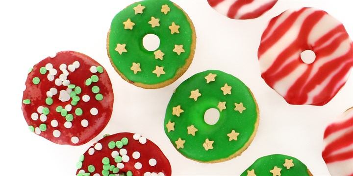 ChristmasDoughnuts.jpg