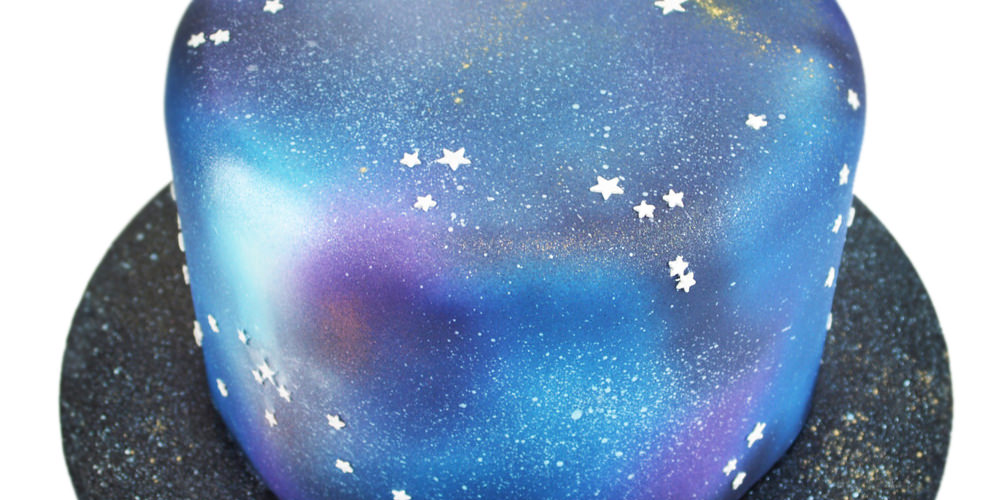 Airbrushed Galaxy Cake, The Craft Company