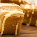Sugar & Crumbs Natural Flavoured Icing Sugar - Lemon Drizzle - 500g Alternative Image