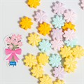 PME Sprinkle Charms - Pastel Flowers - 25g Alternative Image